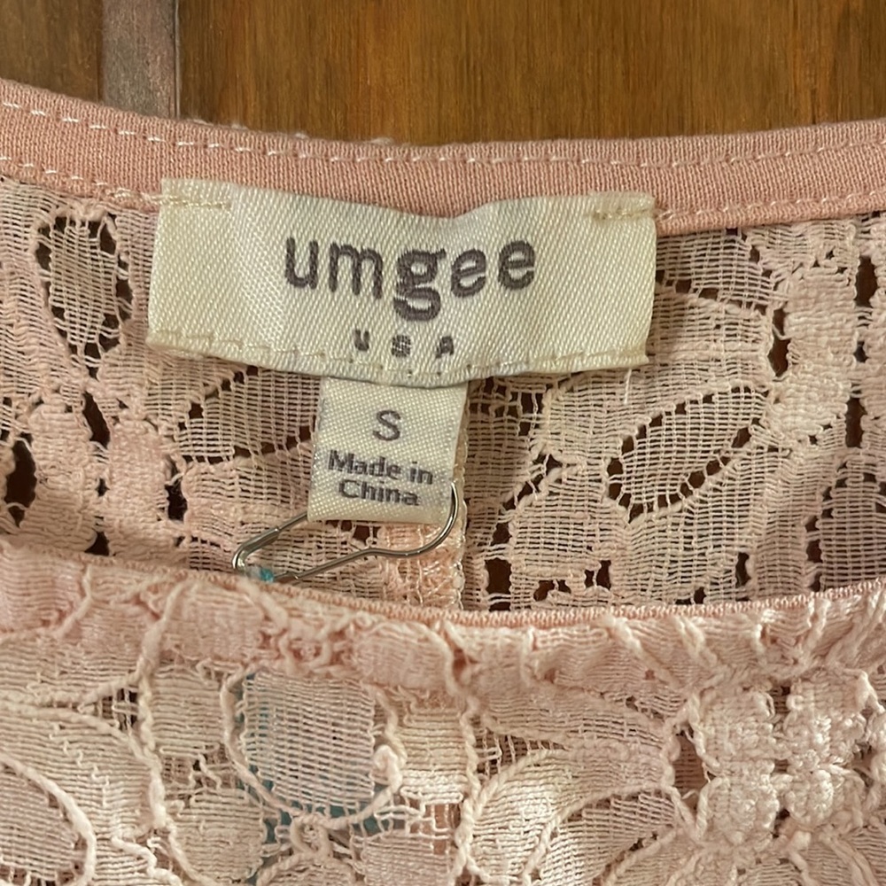 Umgee Womens Pink Lace Dress Size Small NWT - Picture 2 of 4